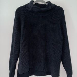 Turtle neck sweater